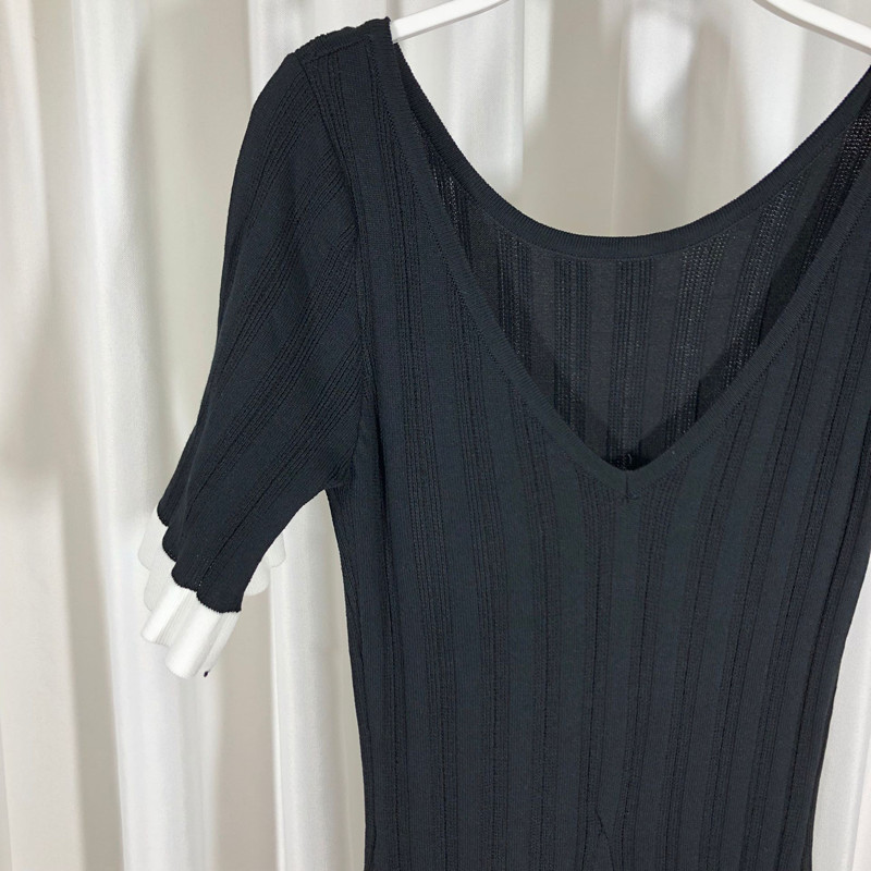 sasa小姐2019春装裙子女气质黑色针织性感露背连衣裙a字中长款