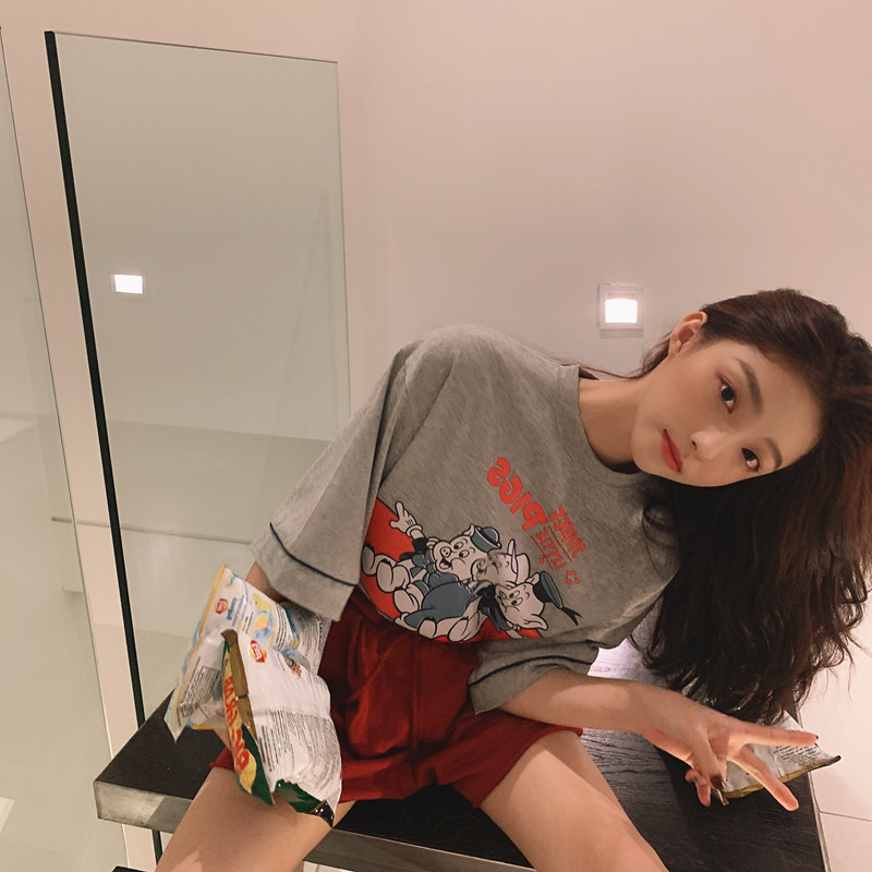 钱夫人 迪士尼三只小猪系列 个性小猪印花宽松t恤网红爆款上新
