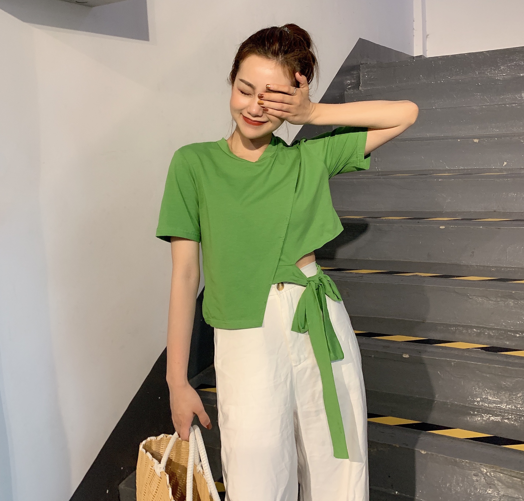 首页 女装 上装/外套 t恤颜色