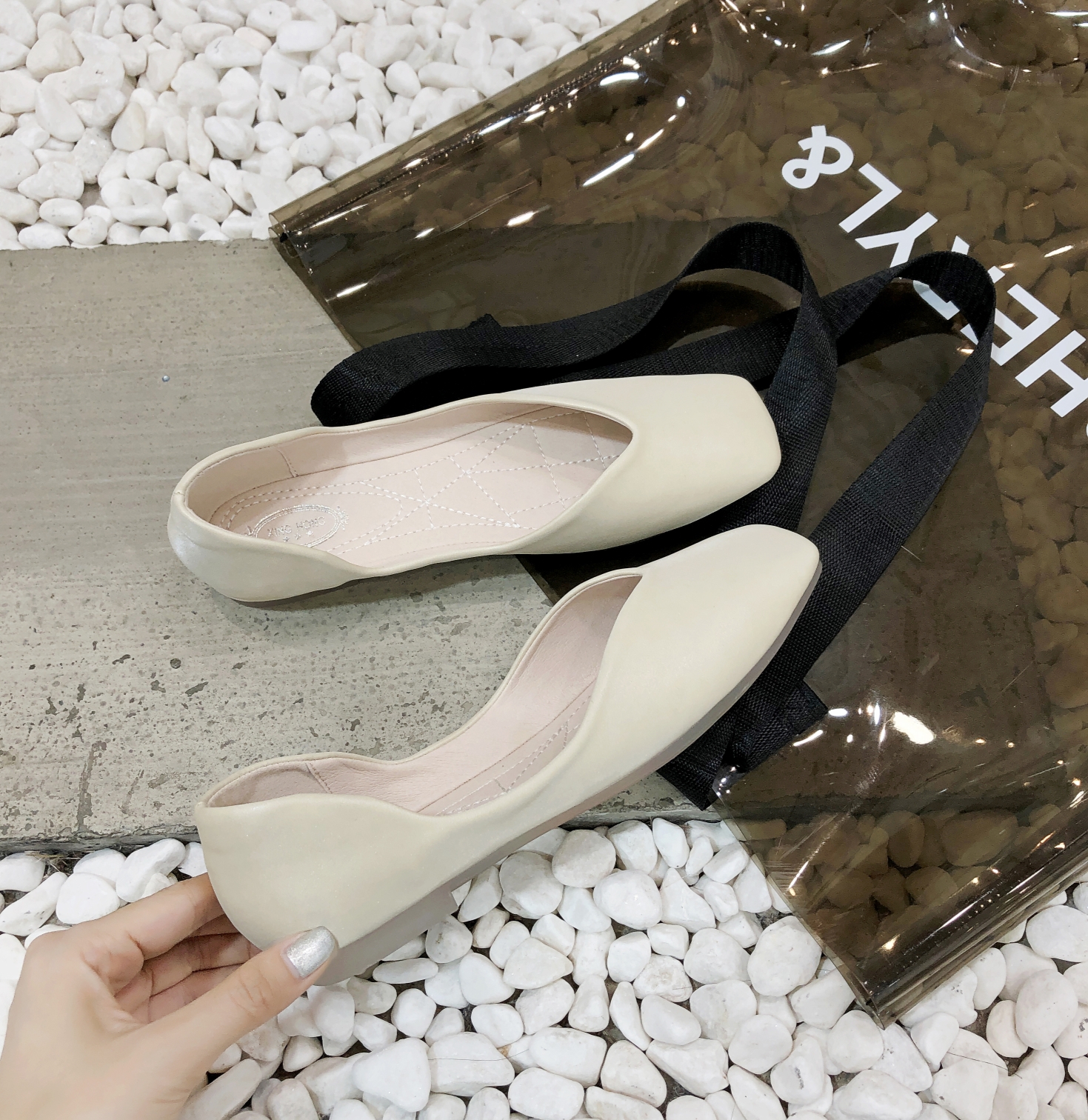 网红平底单鞋女2019软皮浅口仙女套脚休闲百搭方头森系奶奶鞋