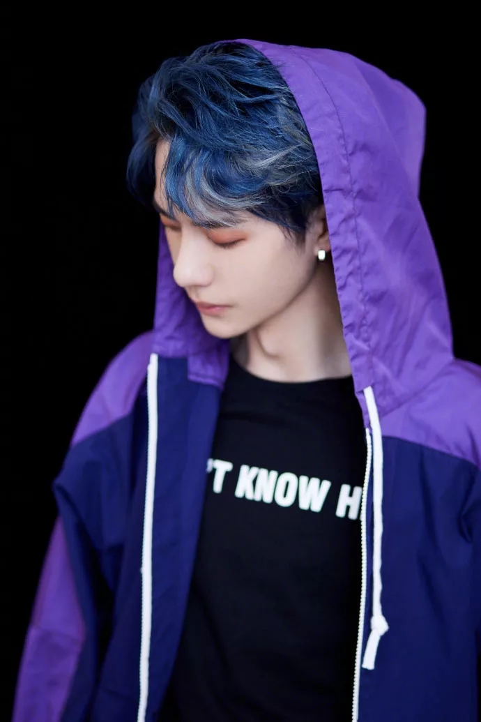 现货潮牌hiphop嘻哈外套创造101王一博同款宽松女情侣ins运动男