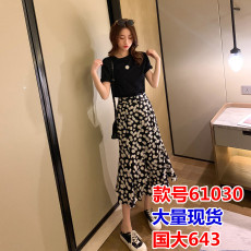 小雏菊半身长裙T恤两件套女春季短袖上衣搭不规则A字短裙气质套装