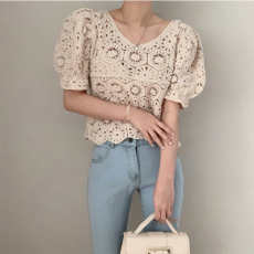 批发别致<b class='q'>T</b><b class='q'>恤</b> 夏日钩花 泡泡袖 蕾丝<b class='q'>短袖</b> 上衣