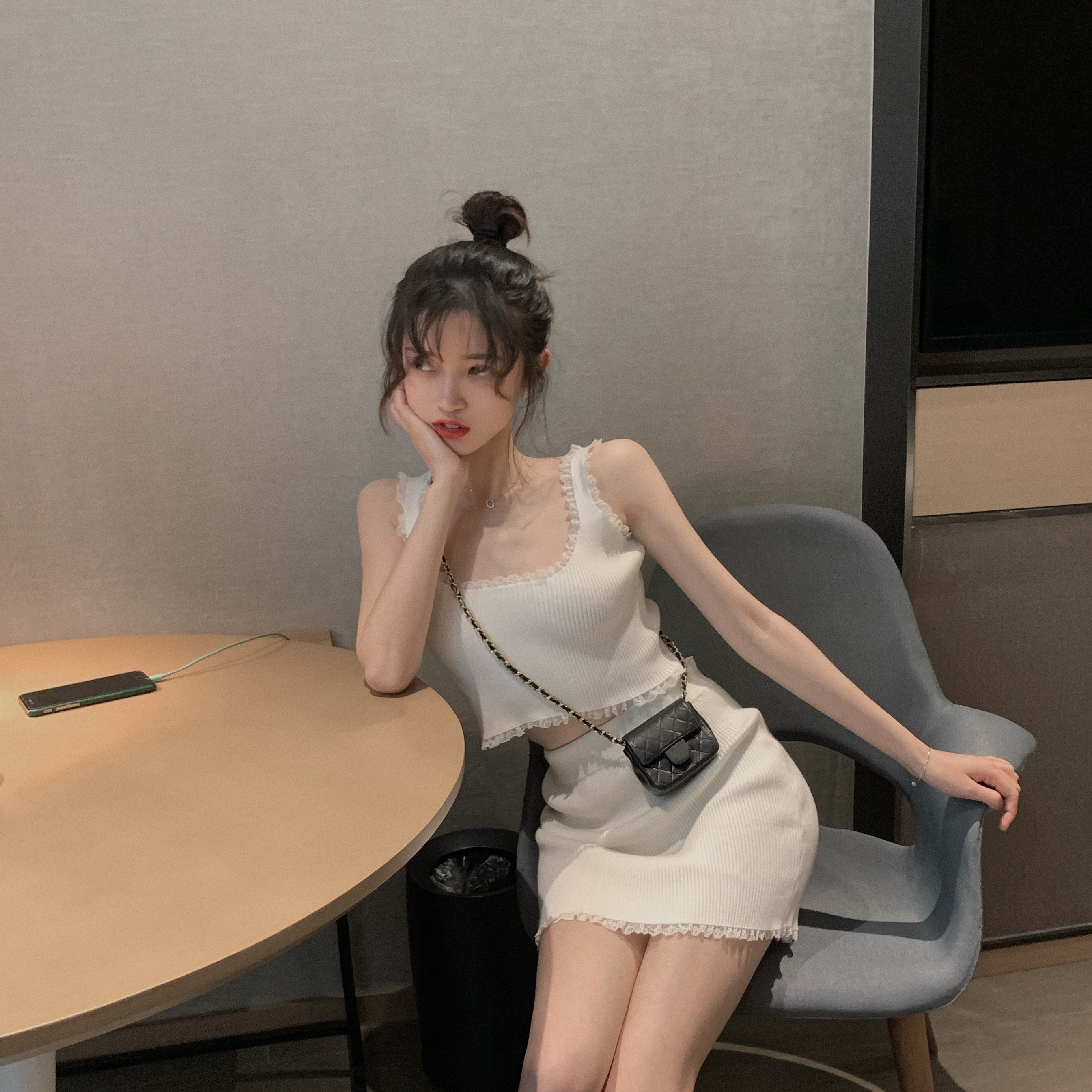 2021夏季新款修身吊带小背心 高腰短裙半身裙两件套时尚套装女装