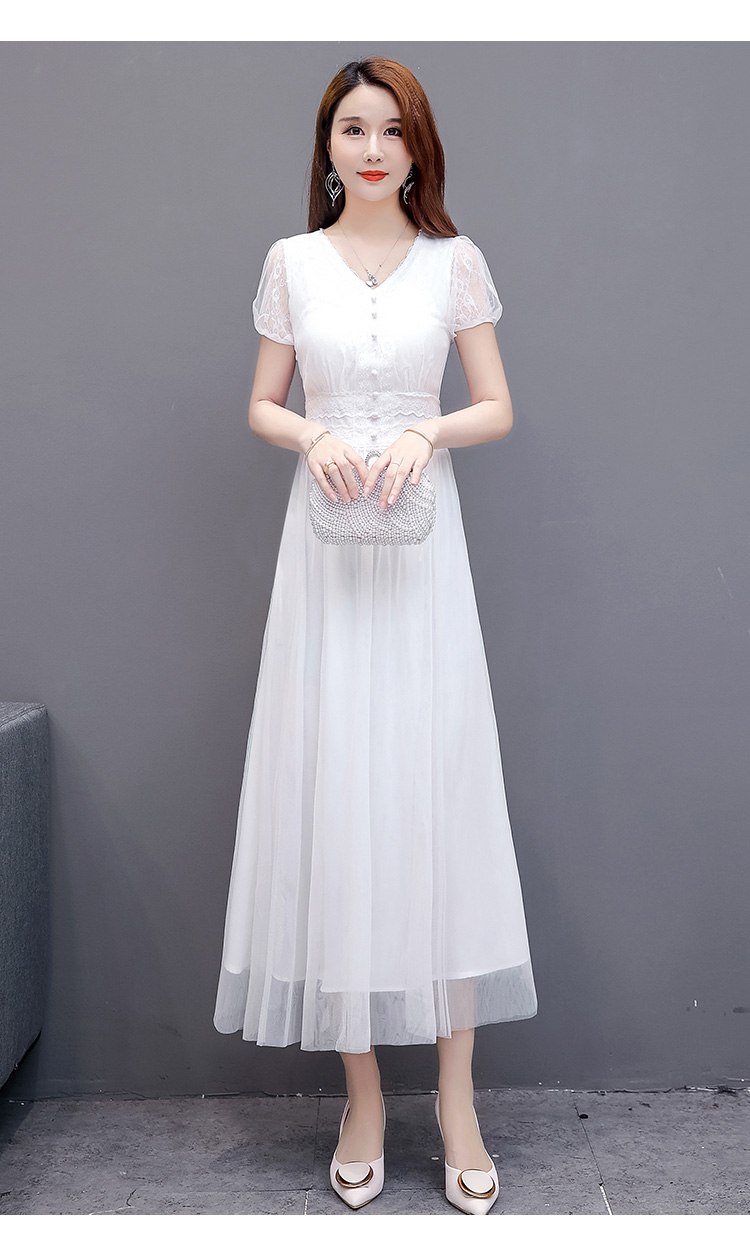 网纱蕾丝连衣裙长裙长款2020夏装新款裙子女夏灯笼袖v领白色短袖
