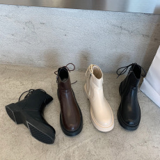 批发<b class='q'>韩版</b>大头短靴后系带机车厚底女鞋