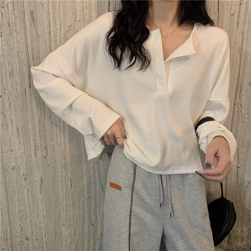 Actual shot of the new Korean version pitted knitted long-sleeved T-shirt base layer top