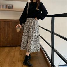 2020轻奢名媛气质炸街套装小心机配大衣显瘦遮肉豹纹连衣裙女秋冬