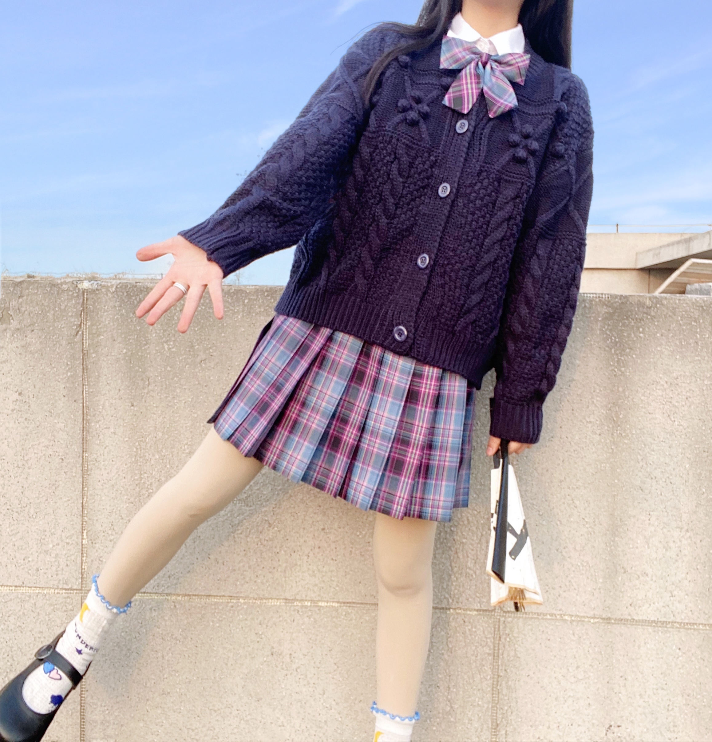 实拍现货秋冬季新款毛衣重工毛球jk套装