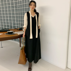 批发<b class='q'>韩国</b>复古垂感系带衬衫+口袋长款背心<b class='q'>连衣裙</b> 套装
