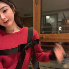 DoggyQin A gift/2020冬新款蝴蝶结泡泡袖少女厚实保暖显瘦毛衣