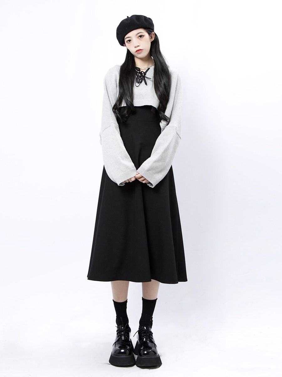 松本丧丧 机能风吊带裙女秋冬2020新款内搭收腰小黑裙炸街套装裙