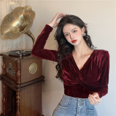 批发复古丝绒<b class='q'>V领</b>胸前扭结设计感百搭修身长袖上衣