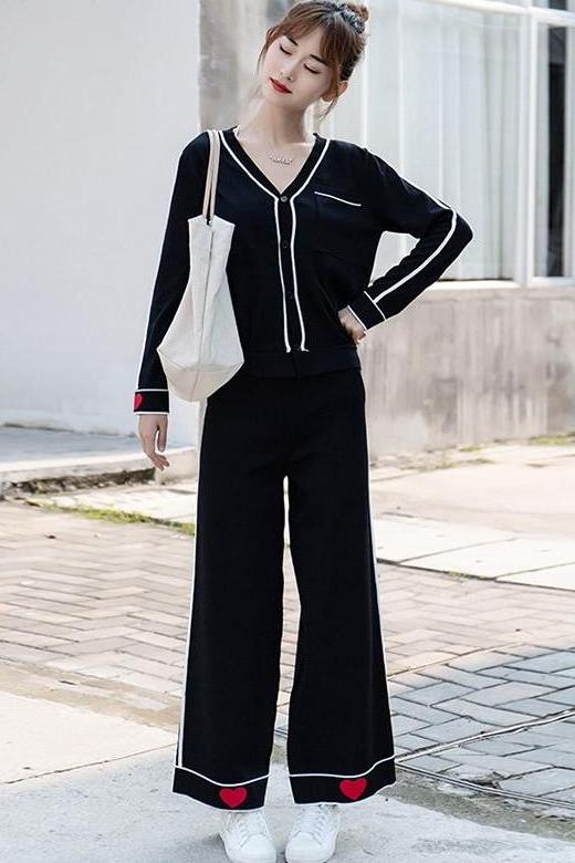 2021早春新款时尚两件套黑色冰丝针织chic阔腿裤套装女