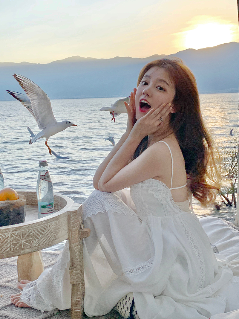 백리스 해변 드레스 2026 새로운 슬립 슈퍼 요정 빨간색 드레스 삼아 해변가 여행 휴가 롱 스커트 여성 여름