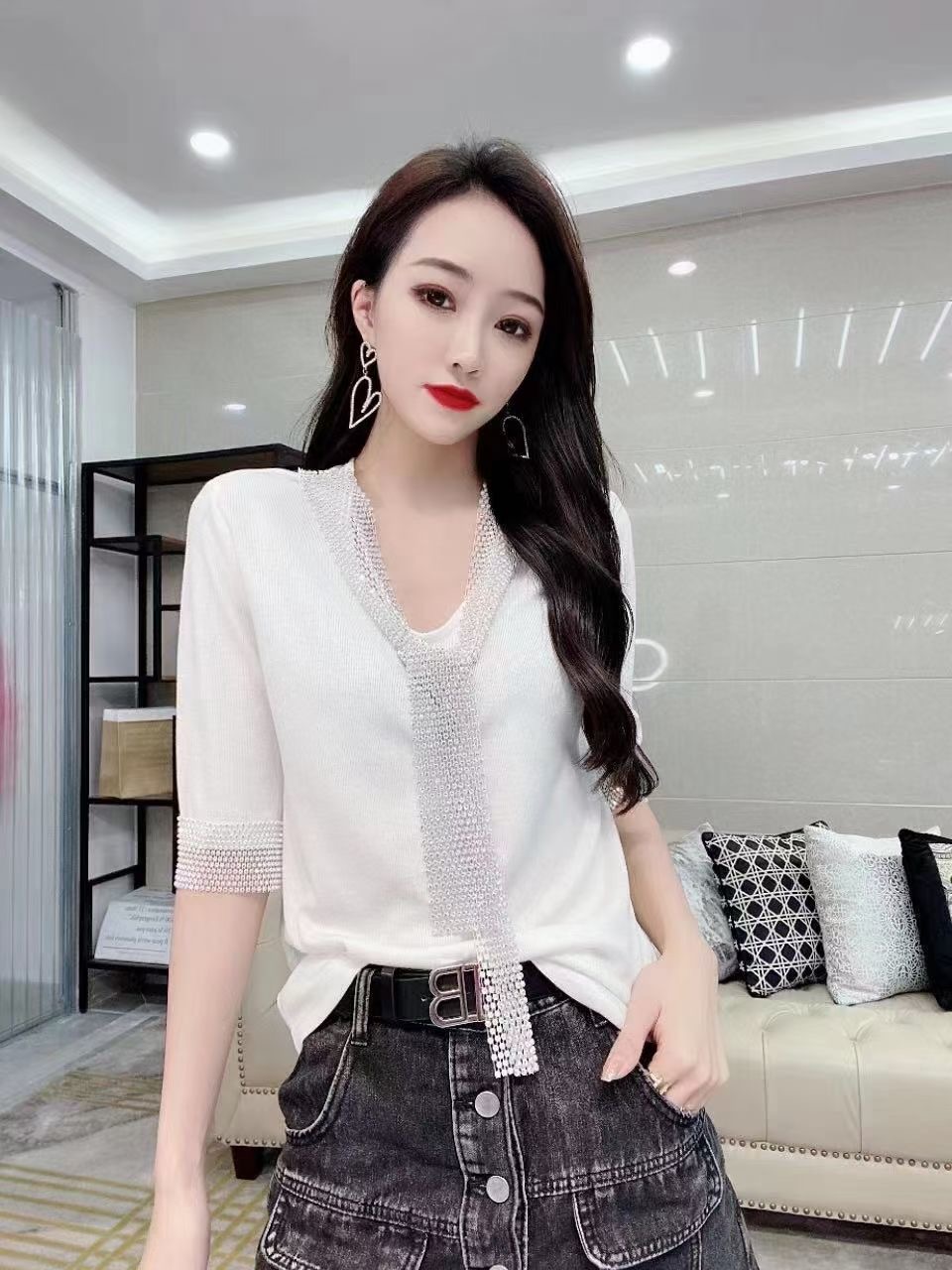 2021夏装新款v领亮钻ins超火小衫女韩版洋气五分袖修身打底衫t恤