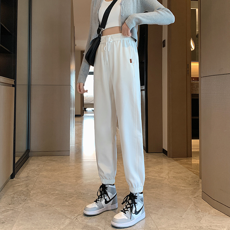 白色运动裤子女宽松束脚2021春秋夏薄款显瘦ins潮小个子休闲卫裤_叶子