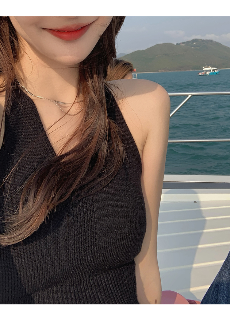 时髦辣妹优化肩颈挂脖吊带一起秀出美背吧白水女新品9折