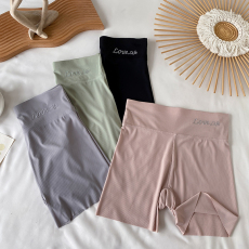 批发实拍~大码<b class='q'>无</b><b class='q'>痕</b><b class='q'>冰</b><b class='q'>丝</b>安全裤高腰收腹防走光三分安全裤内搭打底短裤