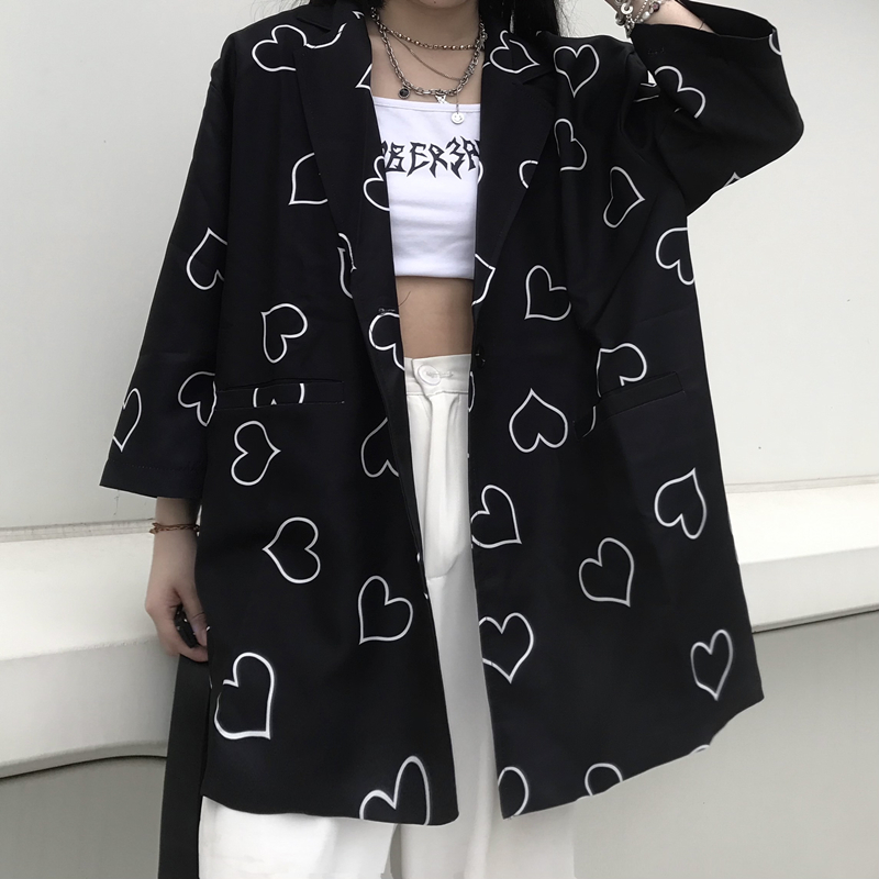 控59韩版夏季西装短袖半袖宽松薄款ins潮流爱心男女西服五分袖