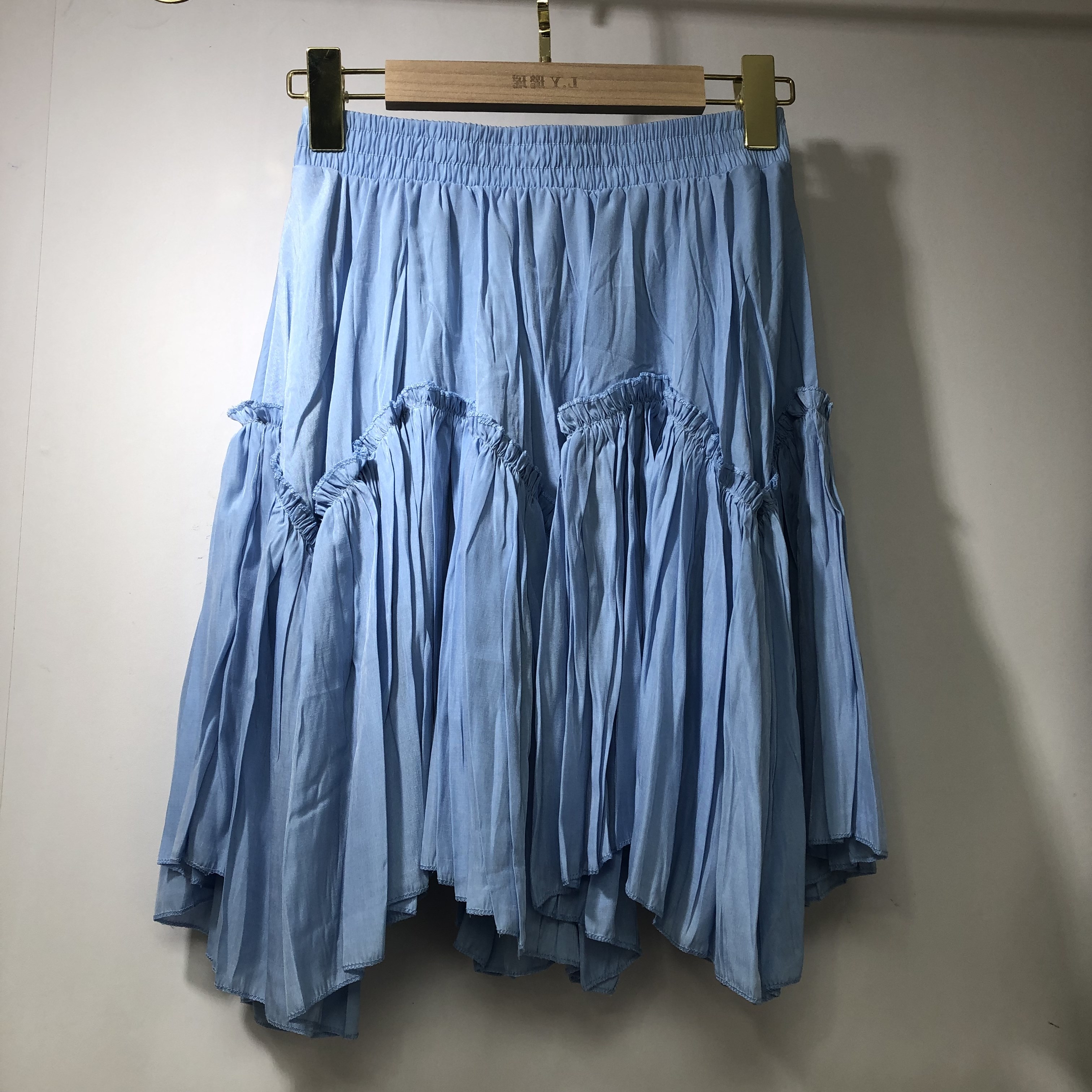 日系ins纯色松紧腰短款不规则下摆半身裙夏季简约百搭小个子短裙