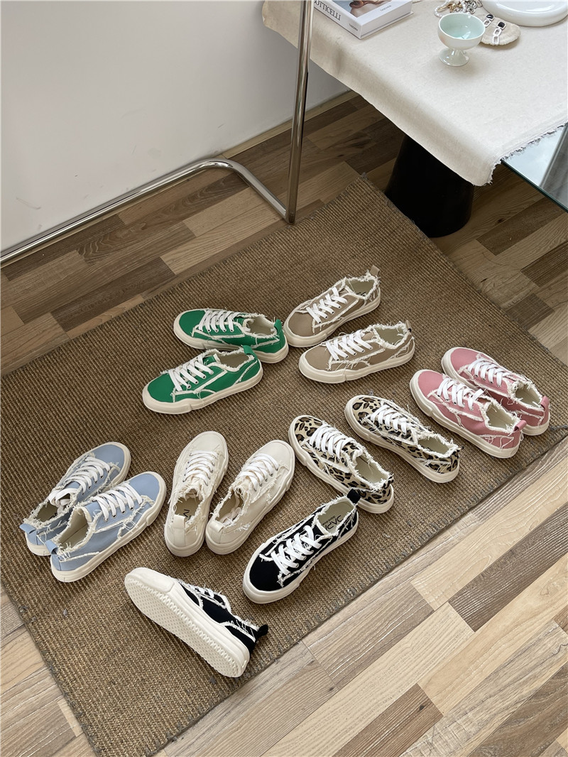 夏季新品韩国设计款溶解流浪鞋脚感与颜值并存很百搭舒服