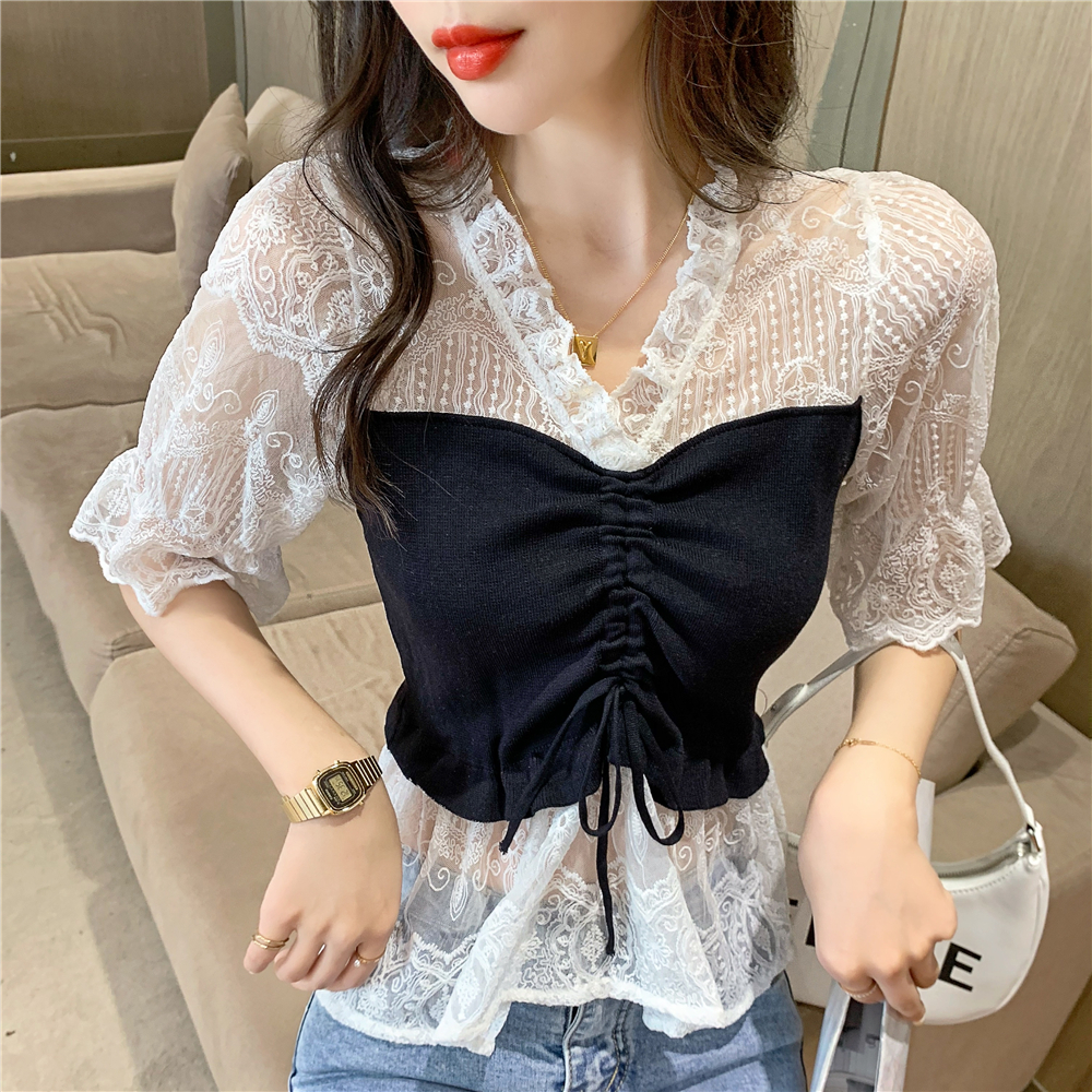 实拍2021夏季韩版修身v领拼接抹胸假两件长袖蕾丝衫镂空甜美上衣