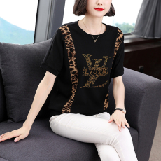 批发大码t恤<b class='q'>女</b>装新款2026夏季妈妈显瘦宽松纯棉短袖<b class='q'>女</b>半袖上衣夏装