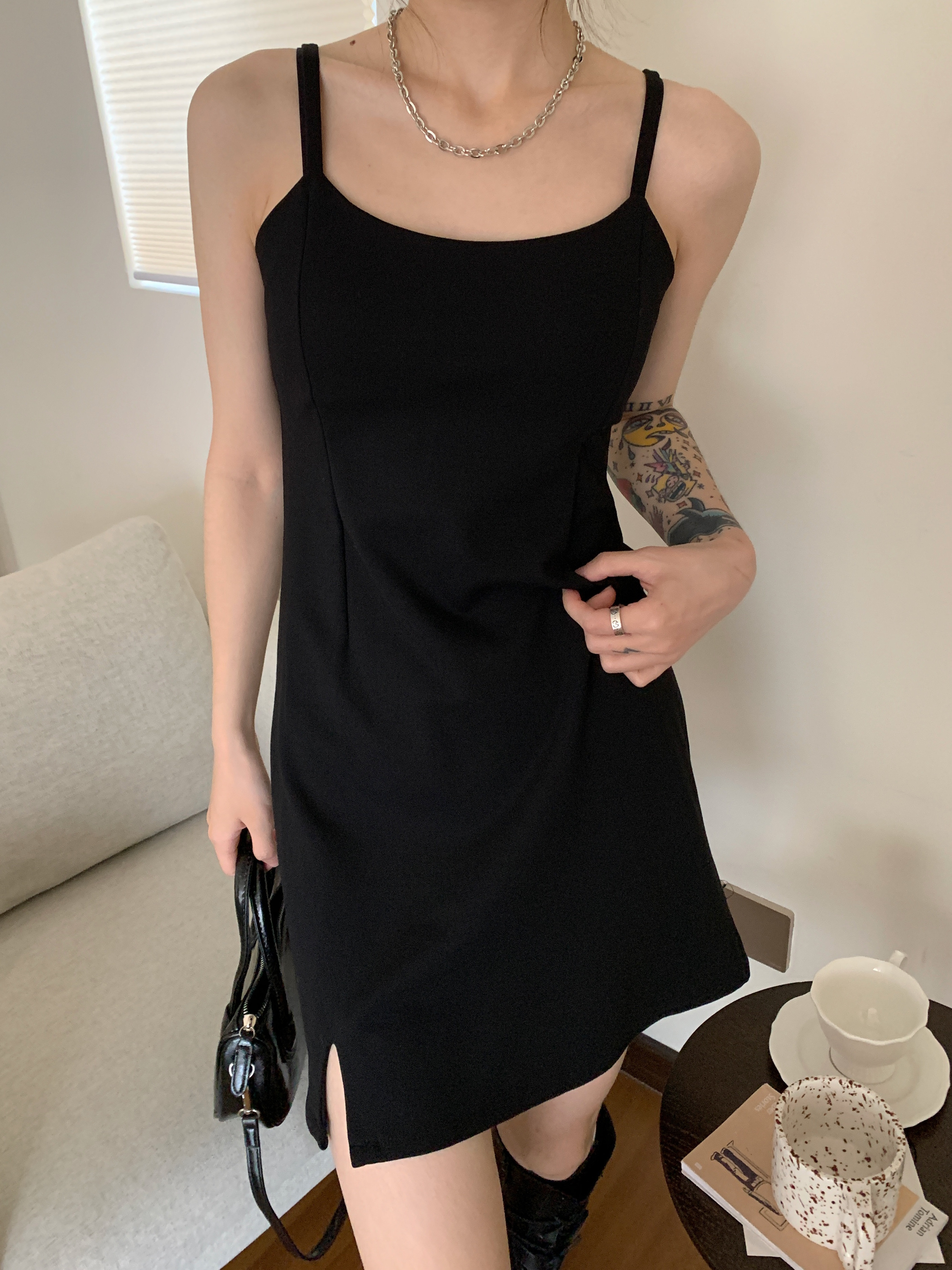 实拍实价侧开叉黑色抹胸吊带连衣裙女夏甜美小个子法式内搭a字裙