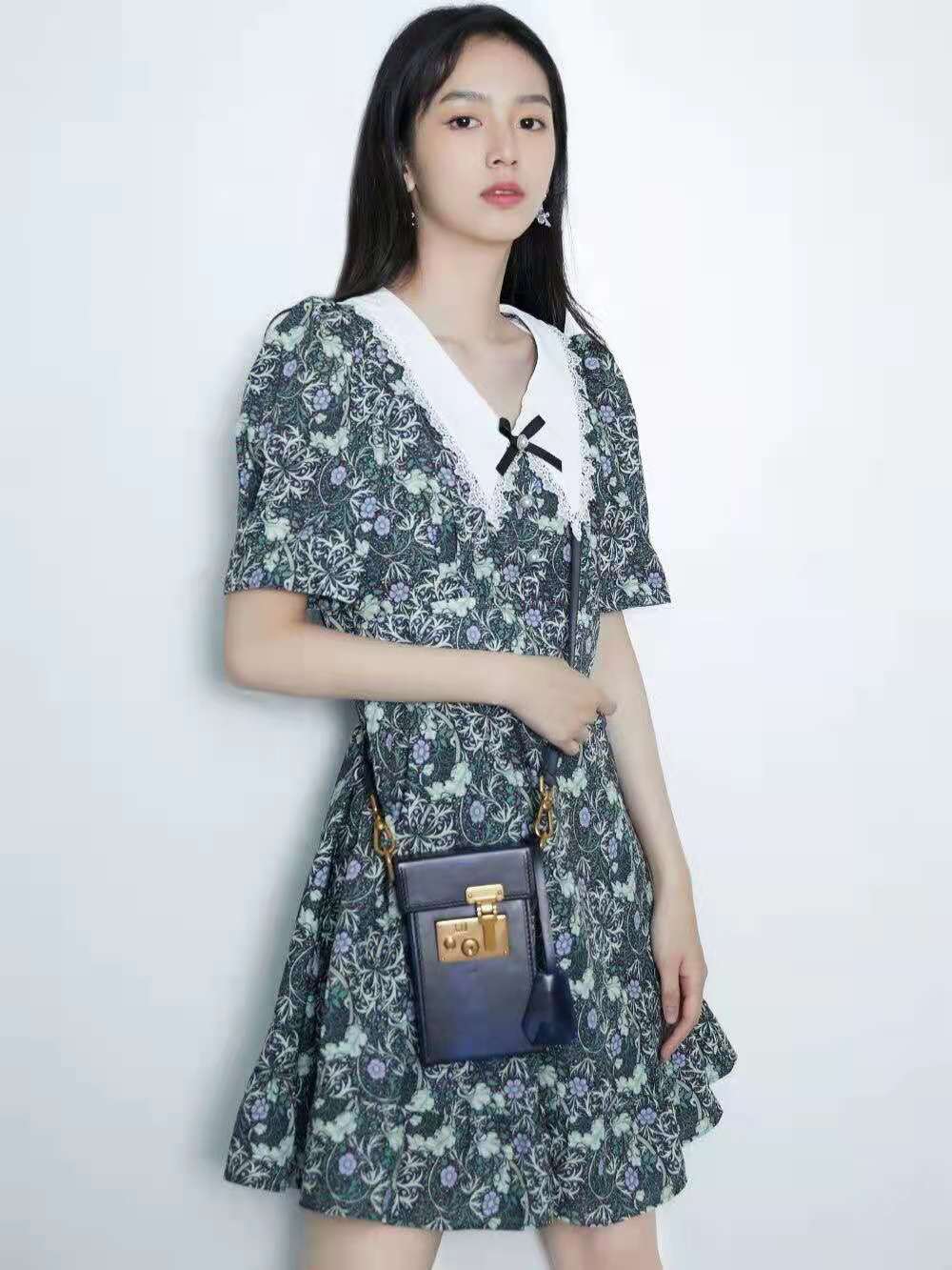 明星周也欧阳娜娜同款娃娃领连衣裙女法式甜美碎花茶歇裙子2021夏