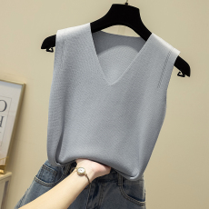 批发实拍 胖妹妹吊带背心女新款薄款冰丝针织内搭无袖<b class='q'>马甲</b>V领打底衫