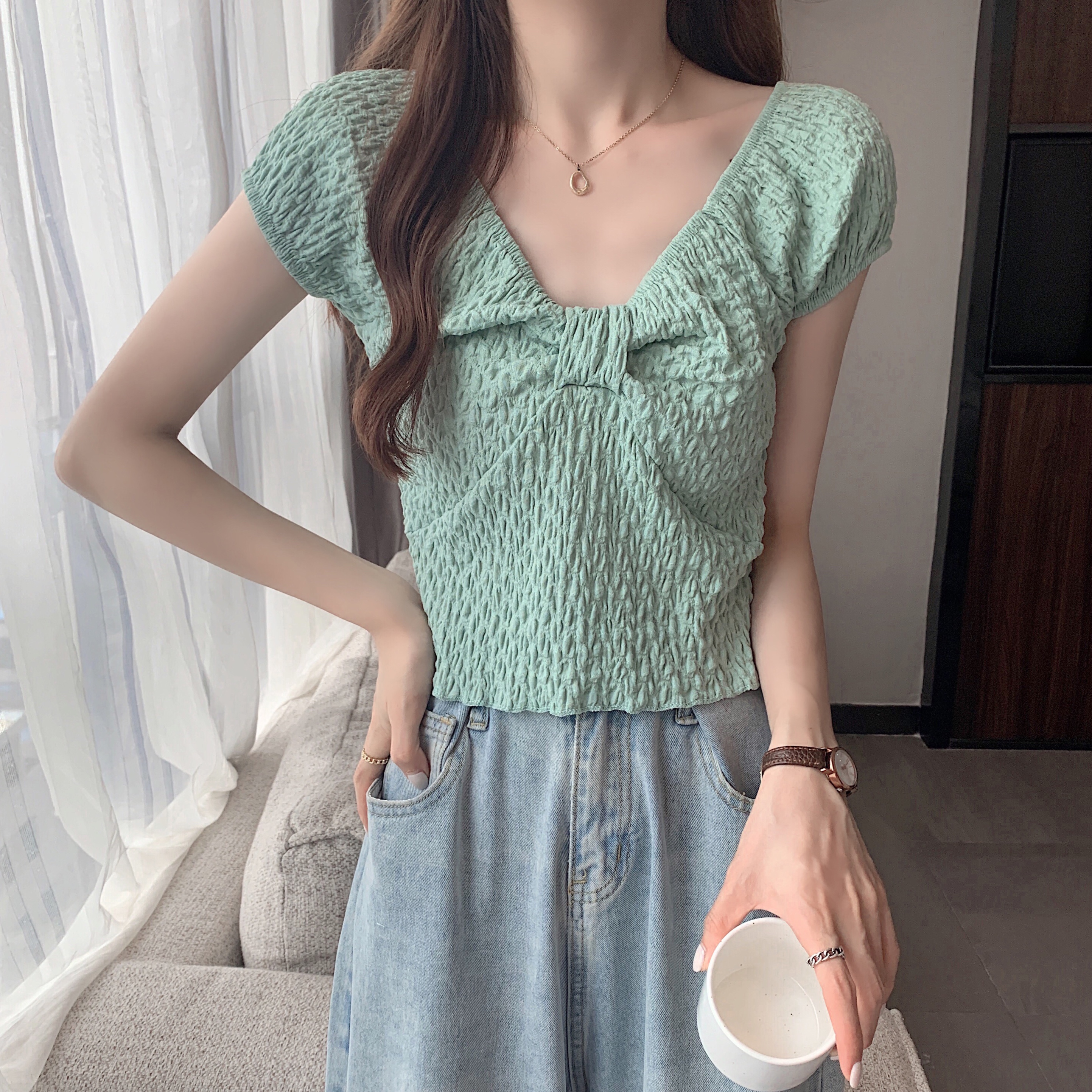 实拍法式褶皱蝴蝶结短袖t恤女设计感小众露锁骨肚脐短款v领上衣夏