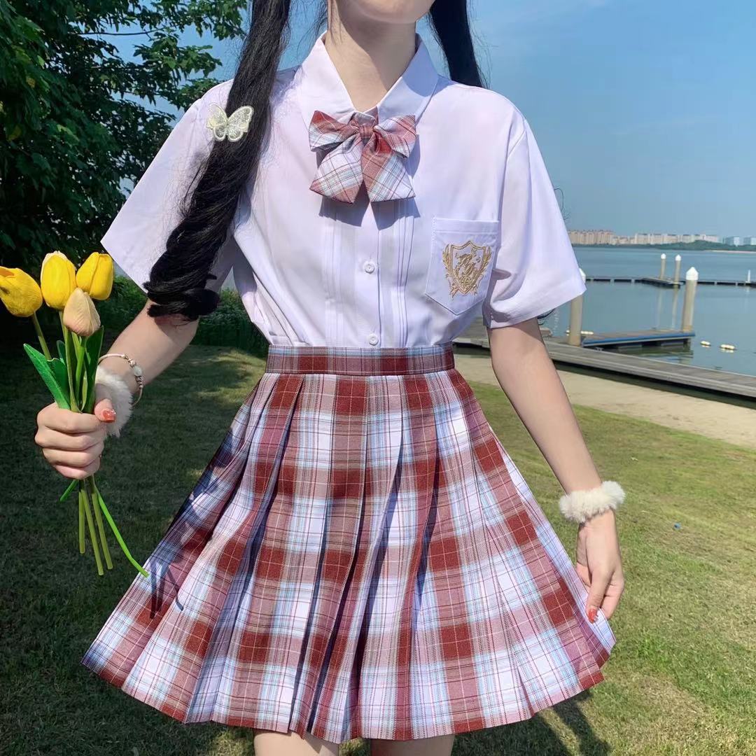 现货金鱼姬jk套装短袖刺绣风琴褶衬衣套装_小兔快跑xtkpa2153 - 货