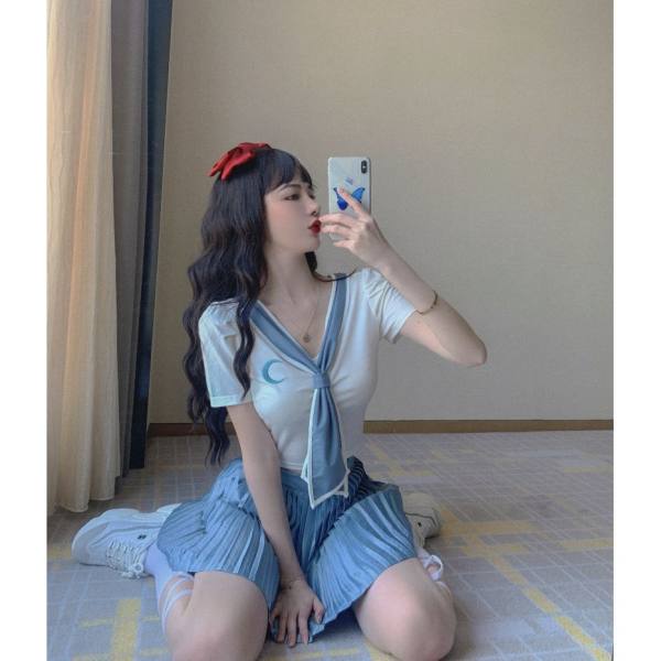直播衣服女主播装清纯学生装女团风短款露脐t恤jk制服百褶裙套装