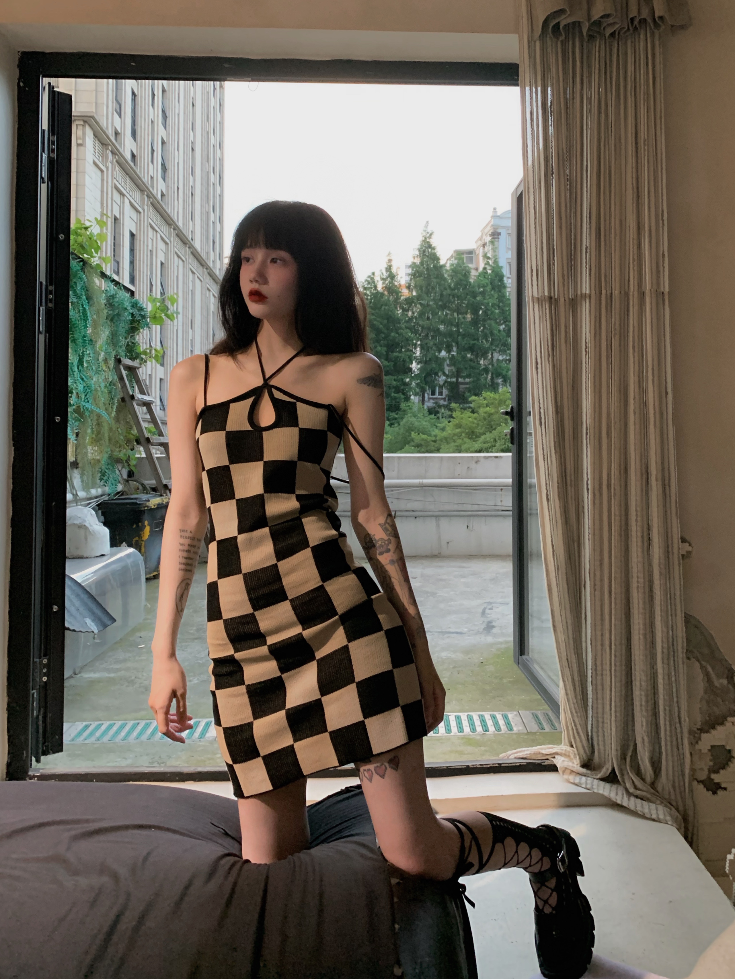 fortylions6月16号20:00上新24小时95折包邮辣妹格纹吊带系列