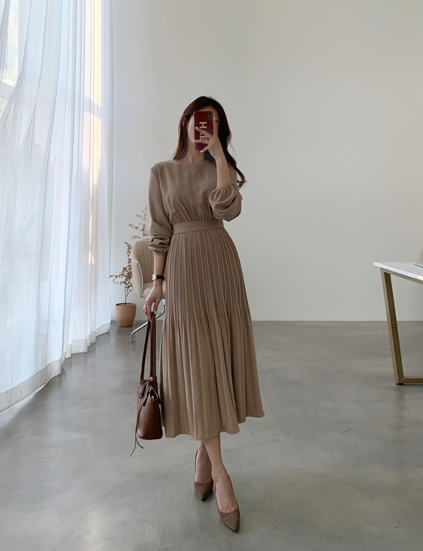 Korean One-piece Fashion Ladies Dress 2021 Spring Fall Women's Round Neck  Long Sleeve Pullover Pleated Pure Color Casual Dresses - Dresses -  AliExpress