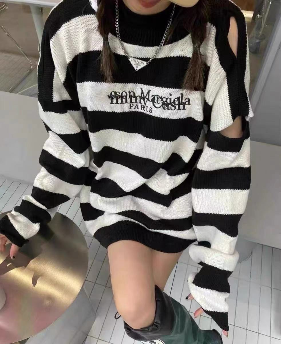 现货margiela马吉拉tommy cash联名重叠刺绣慵懒宽松条纹针织毛衣