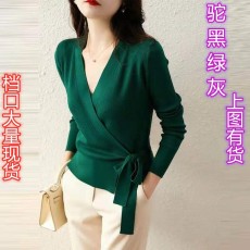 批发外贸出口意大利专柜<b class='q'>原</b><b class='q'>单</b>余<b class='q'>单</b><b class='q'>大牌</b>欧货围裹式长袖开衫针织衫毛衣女