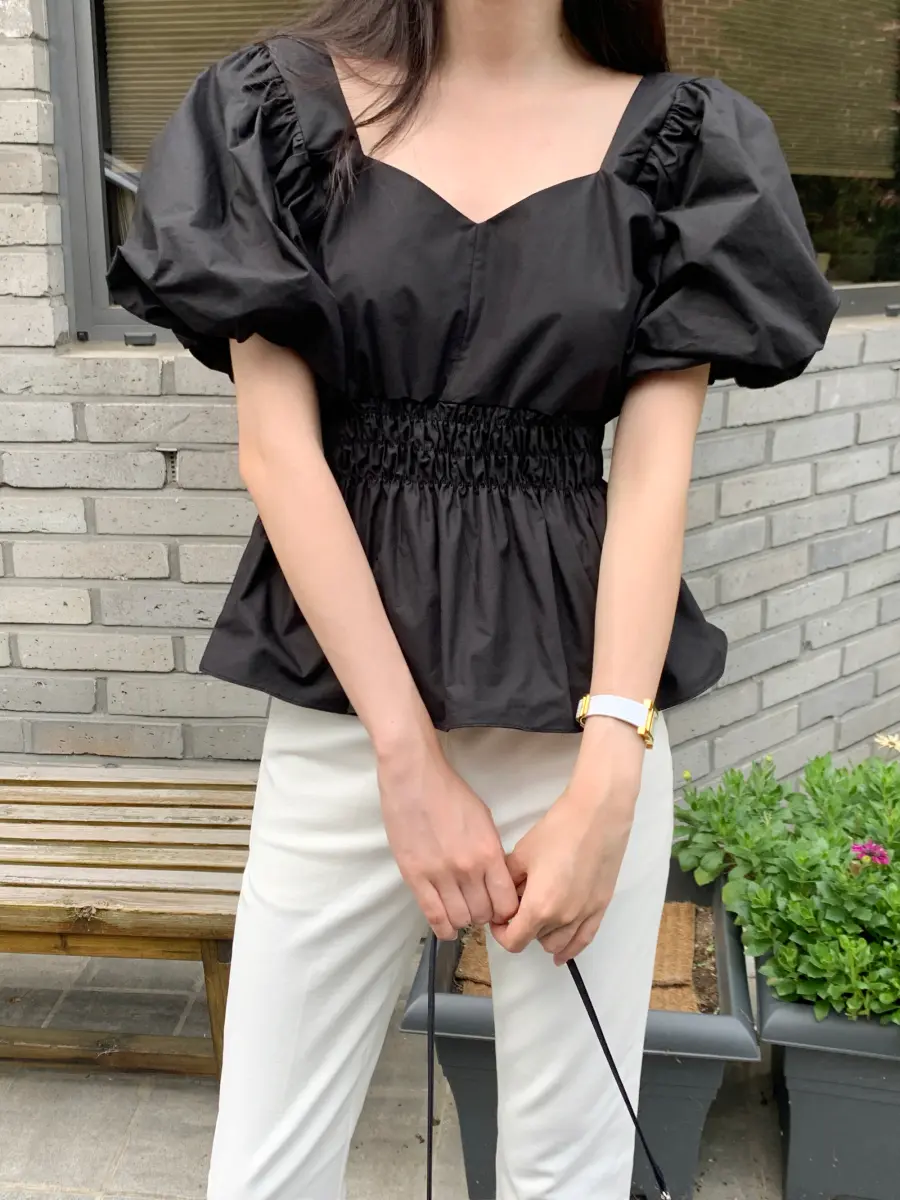 여성 퍼프소매 V넥 블라우스 상세 이미지 28