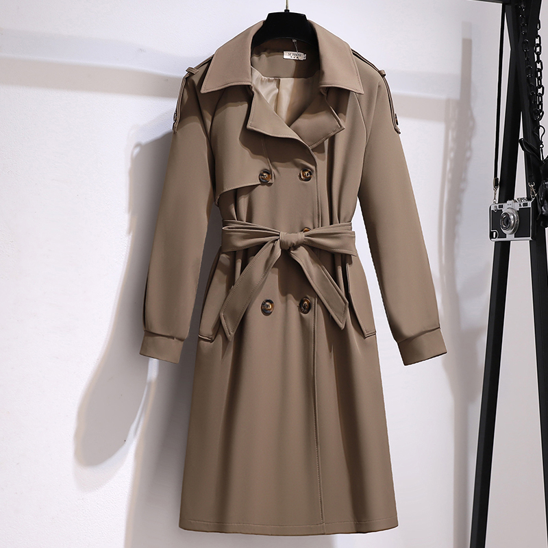 英伦风长款外套时尚风衣