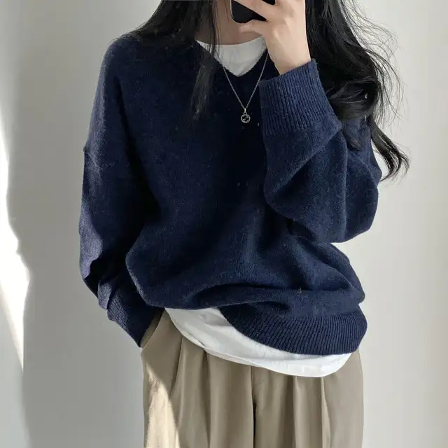 레트로 루즈핏 V넥 니트 상세 이미지 2