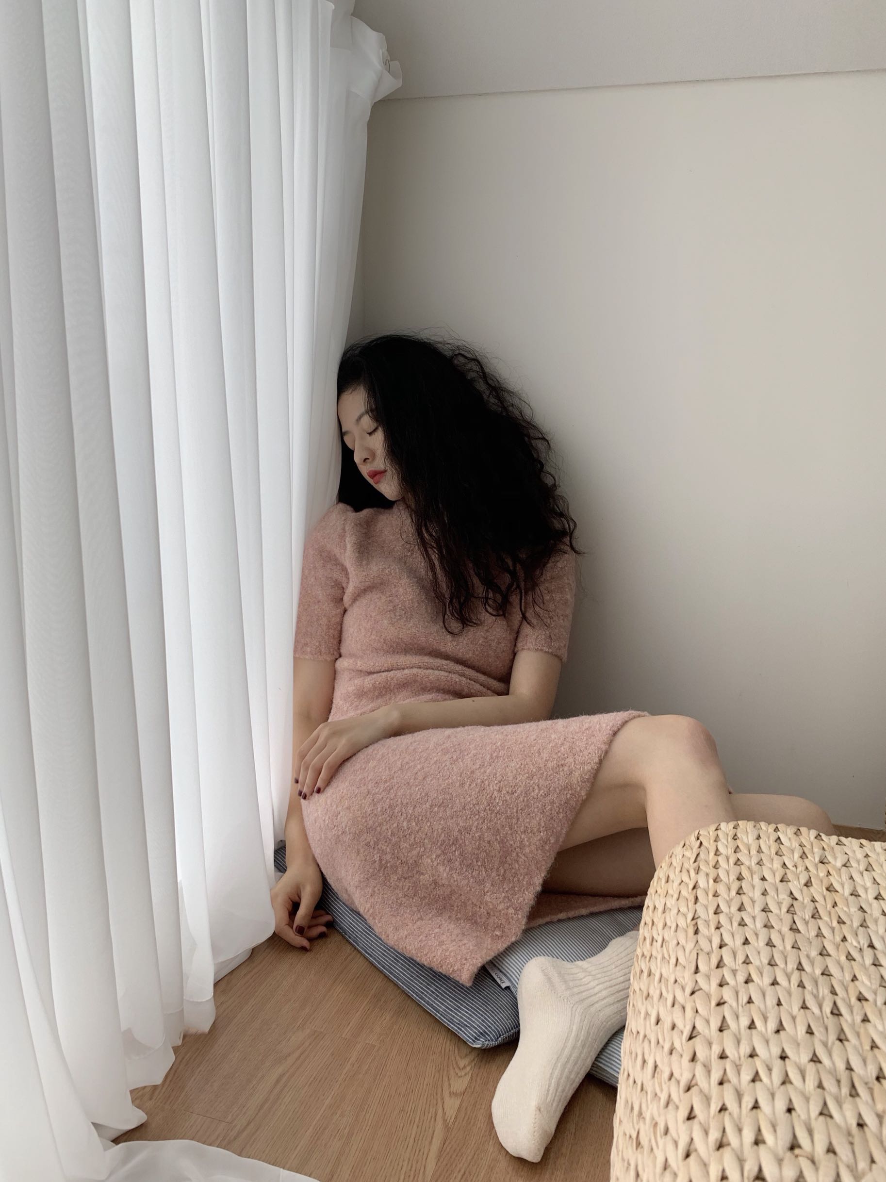 胡斑toohot1212/3色温柔复古毛线连衣裙_壹品工厂店ypwpc2212 - 货