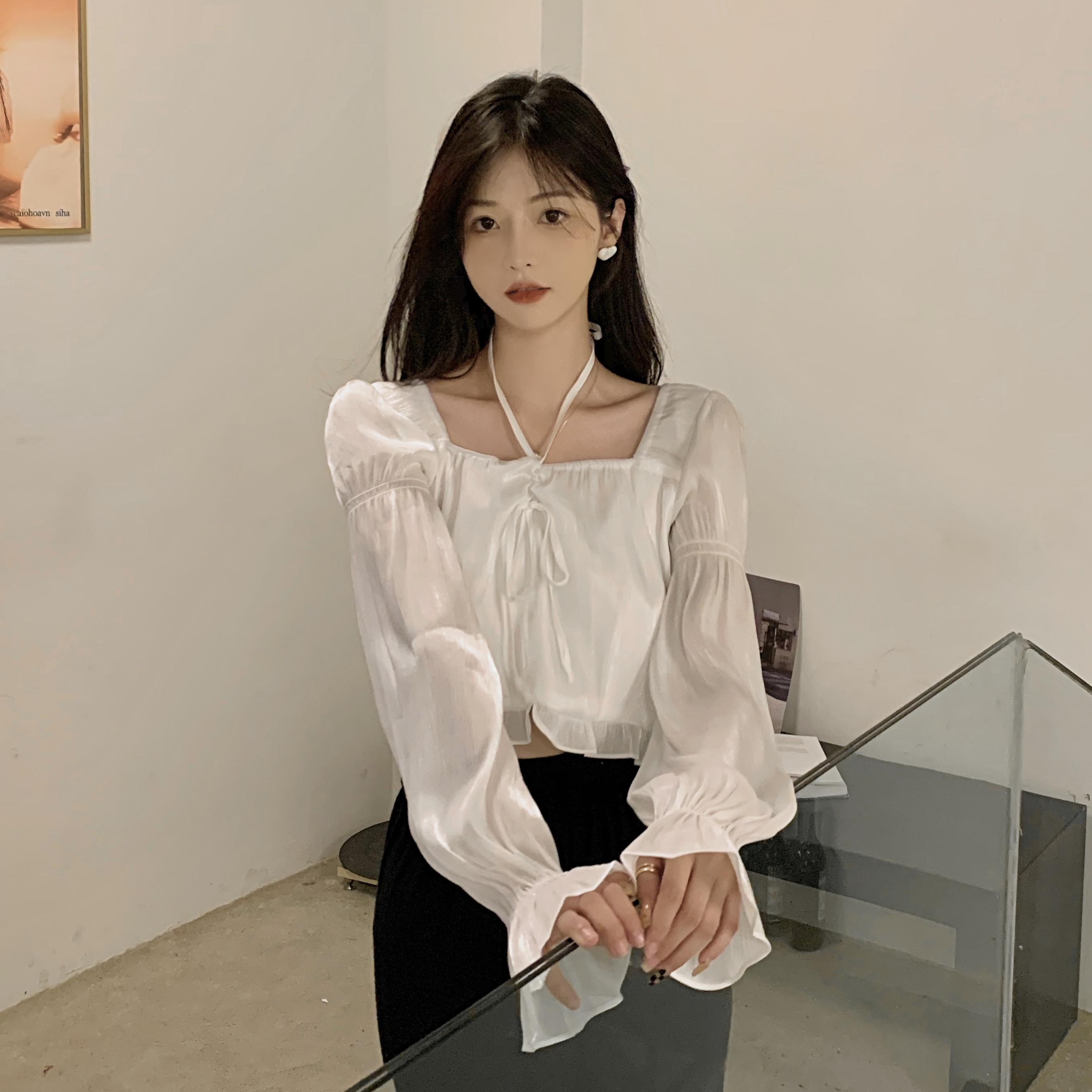 价初秋小短衫女纯欲风小众设计感泡泡袖方领短款衬衫上衣_shelly(雪莉