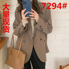 批发韩国西服上衣2023春秋装高级炸街宽松休闲百搭咖色西装外套女