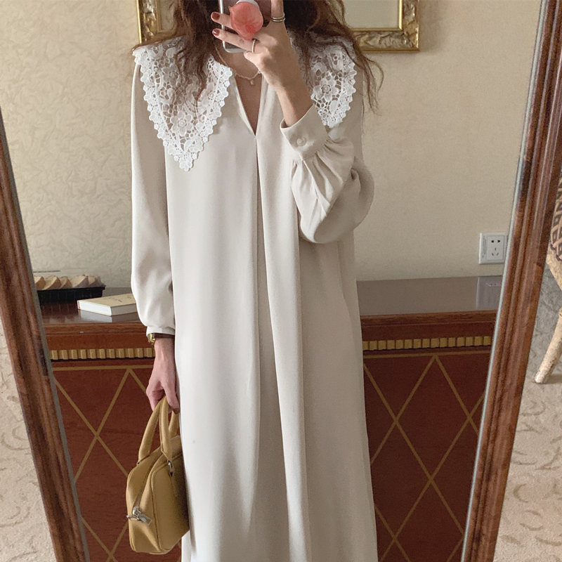 실사 프랑스식 부드러운 절묘한 레이스 칼라 패치워크 V넥 루즈핏 드레스