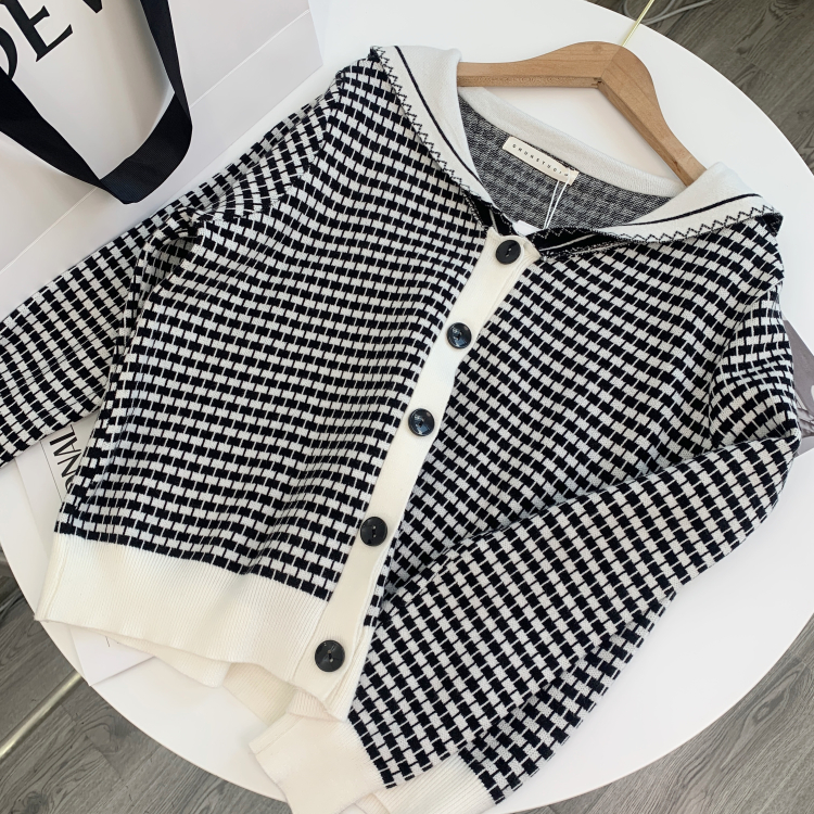 胖子王老板 学院风棋盘格针织上衣秋冬款海军领黑白格开衫外套女