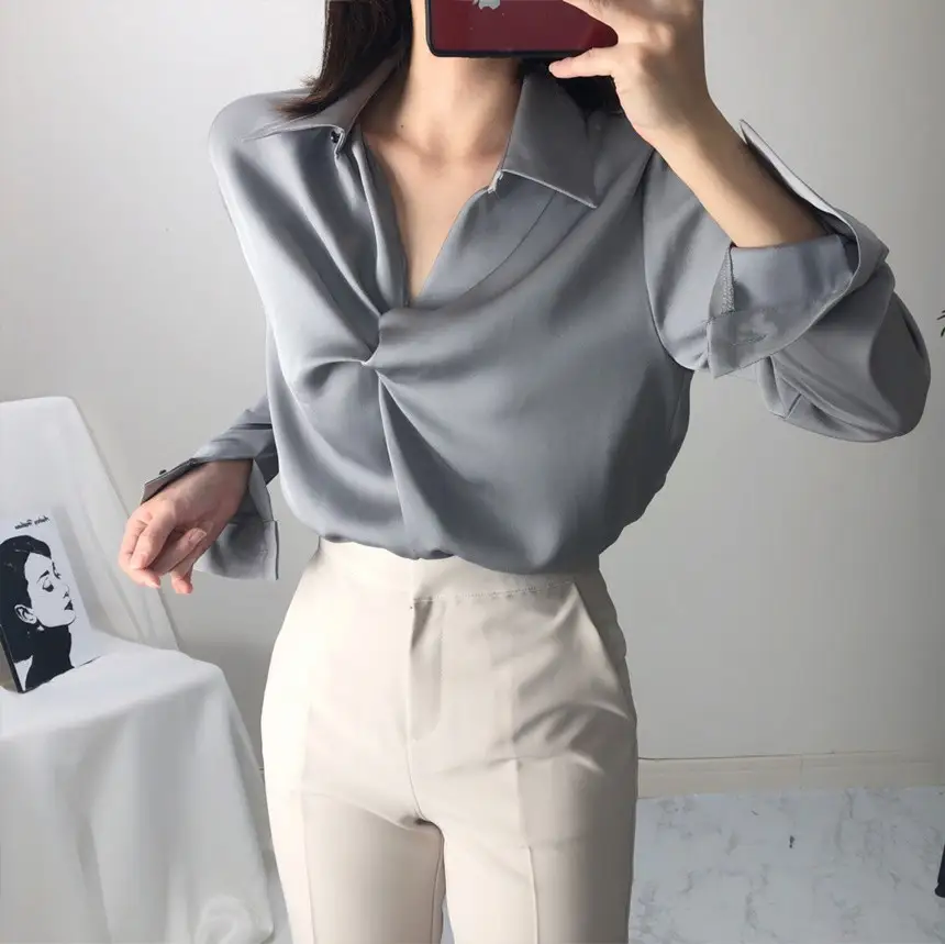 한국식 치크 뒤집어진 칼라 디자인 감각적인 티셔츠 상세 이미지 3