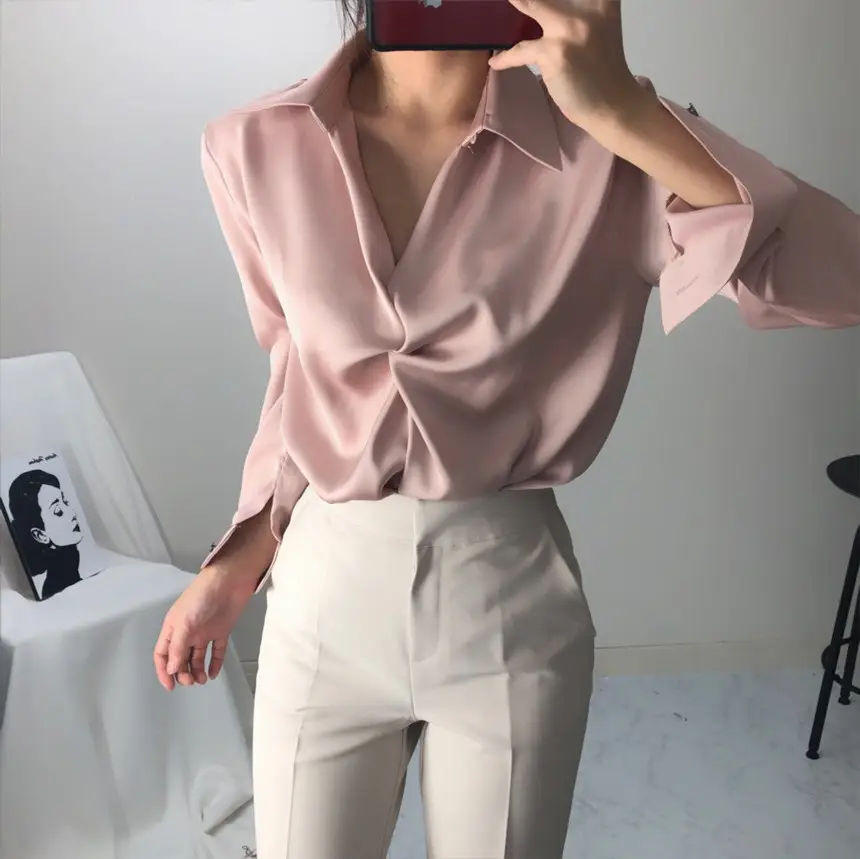 한국식 치크 뒤집어진 칼라 디자인 감각적인 티셔츠 상세 이미지 5