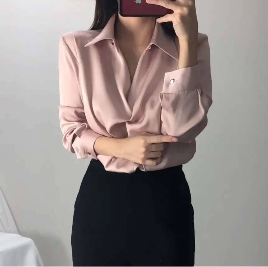 한국식 치크 뒤집어진 칼라 디자인 감각적인 티셔츠 상세 이미지 12