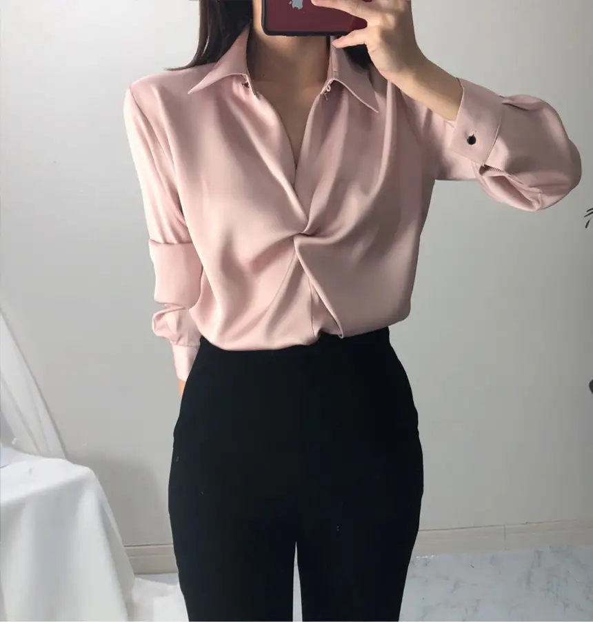 한국식 치크 뒤집어진 칼라 디자인 감각적인 티셔츠 상세 이미지 13